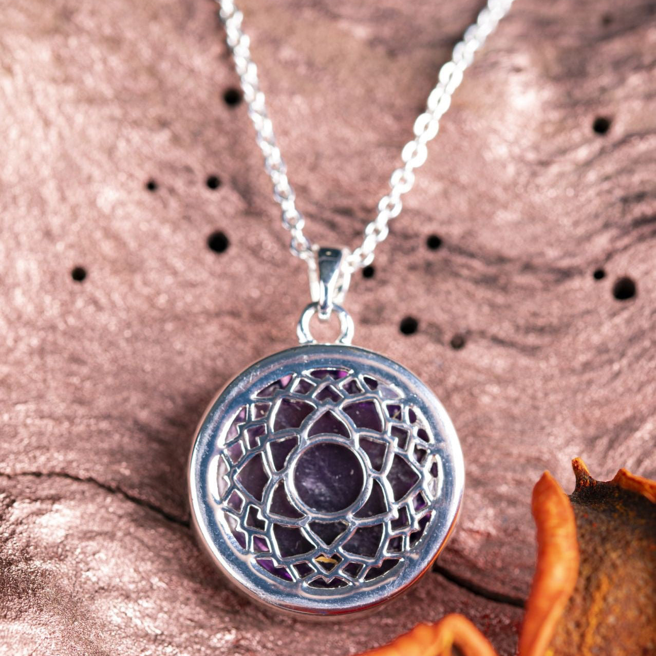 Chakrenkette Kronenchakra Silber platiniert Halskette mit Amethyst