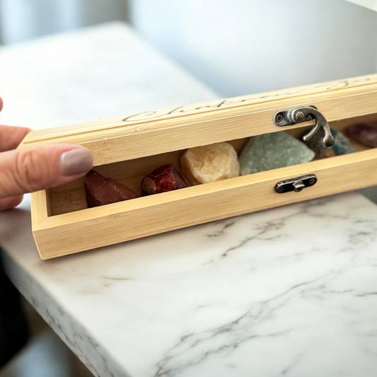 Chakren Heilsteine im Kästchen