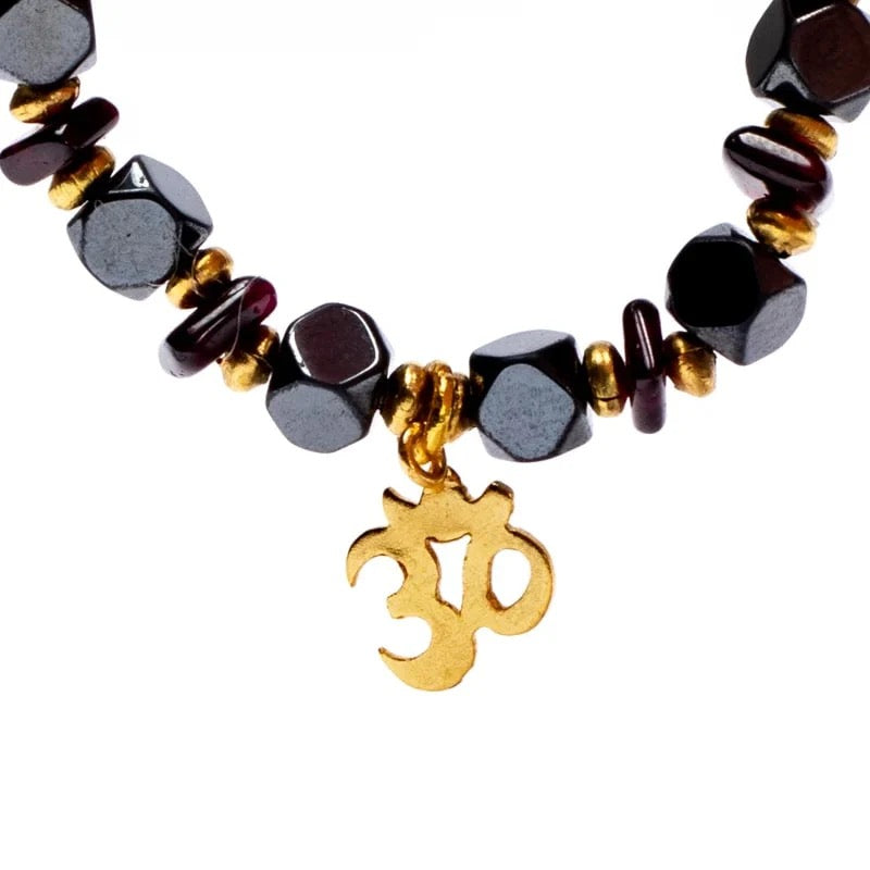 Armband Hämatit/Granat und Om