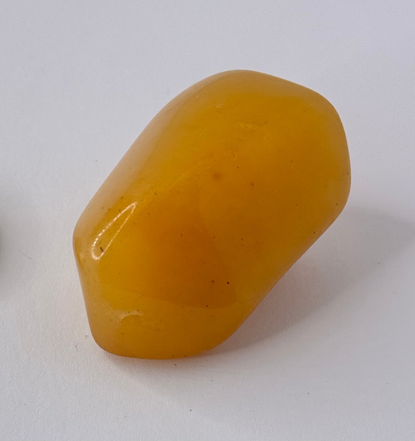 Oranger Citrin Geschliffen