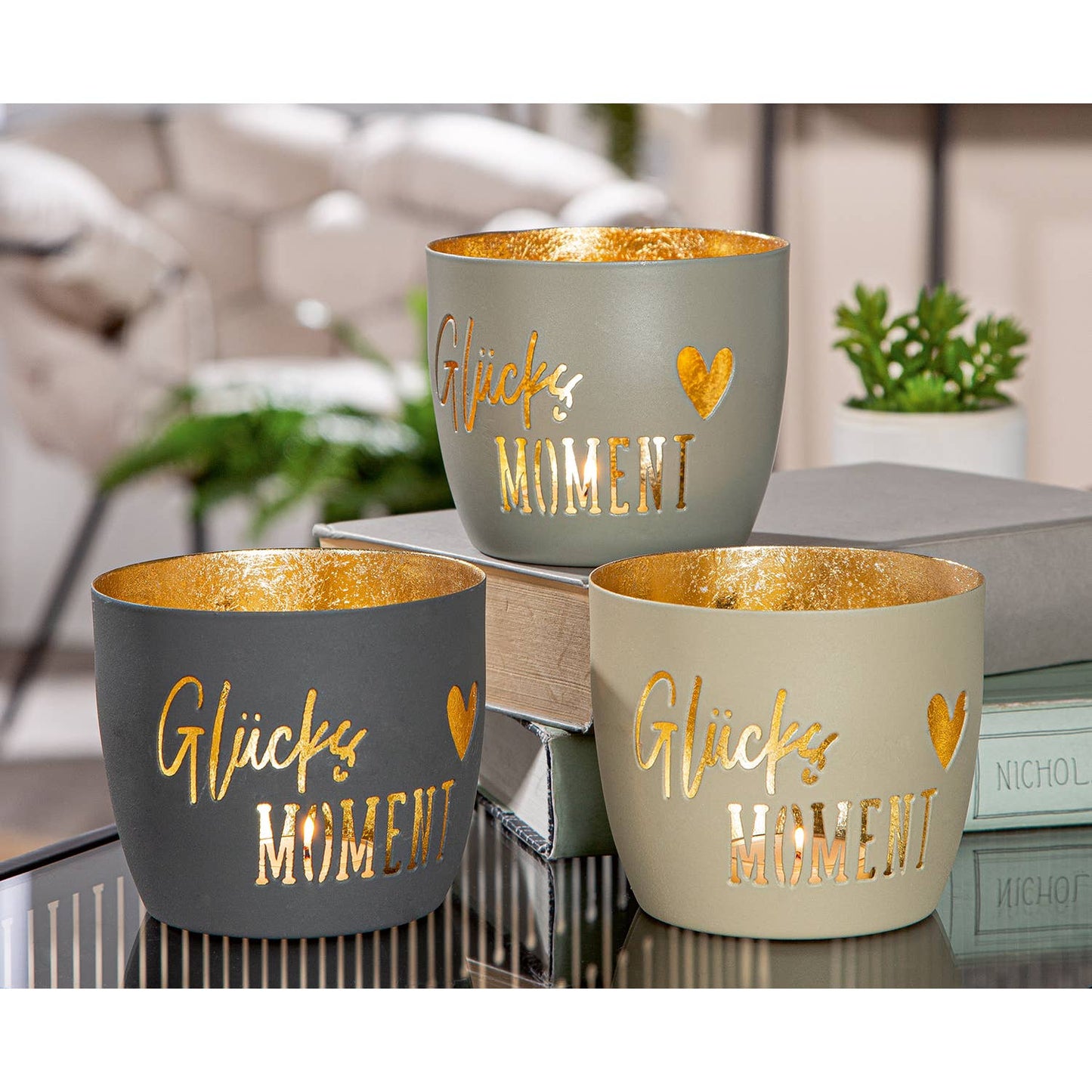 Windlicht Glücksmoment 3-sort.  VE 9: Mit Spruch:  "Glücksmoment" / Beige/creme/grau / Metall